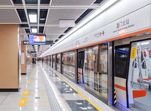 【硬核科普】同步时钟系统在地铁站的应用