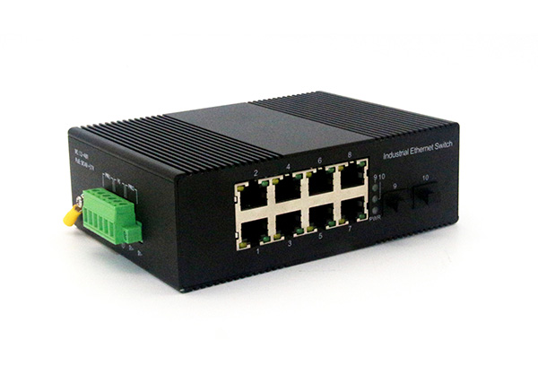 二层网管型工业交换机有哪些主要功能？如何配置和管理？